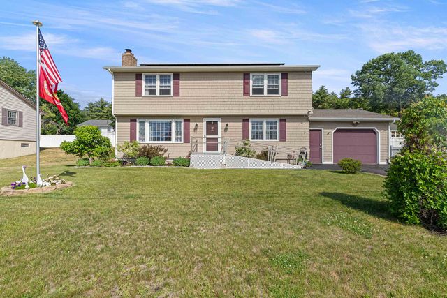 7 Hopi Drive, Nashua, NH 03063