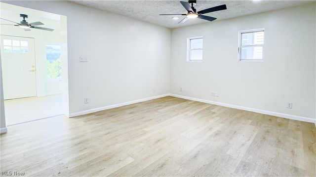863 Highland Street, Follansbee, WV 26037