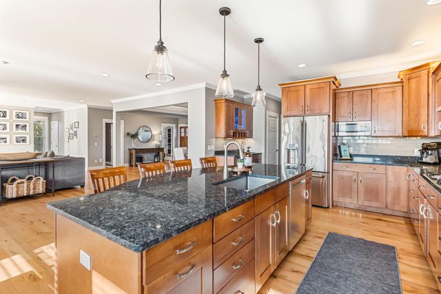 451 Golf Course Road, South Burlington, VT 05403