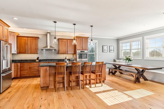 451 Golf Course Road, South Burlington, VT 05403