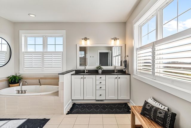 451 Golf Course Road, South Burlington, VT 05403