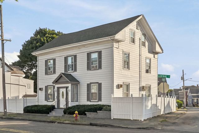 114 Central St, Peabody, MA 01960
