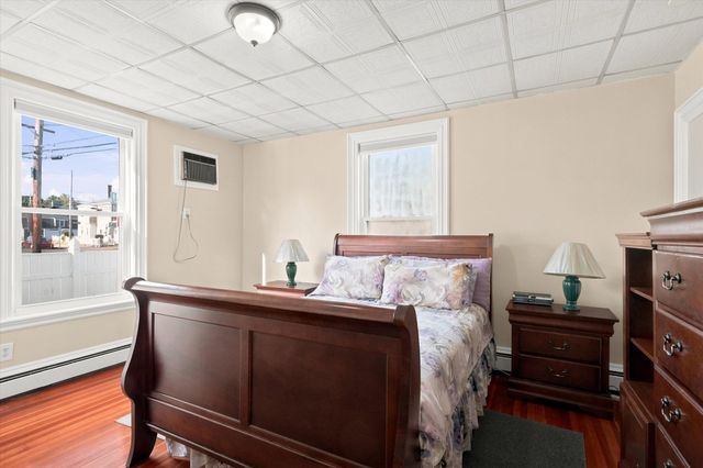 114 Central St, Peabody, MA 01960