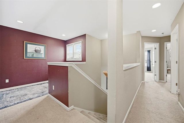 385 W Acorn Street, Gardner, KS 66030