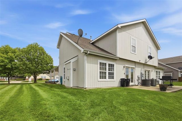 385 W Acorn Street, Gardner, KS 66030