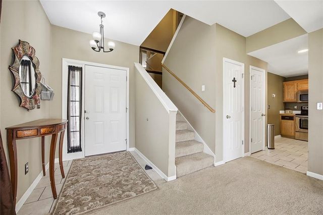 385 W Acorn Street, Gardner, KS 66030