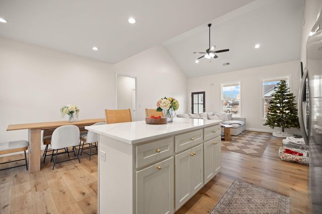 449 Pinehurst Way, Harrodsburg, KY 40330