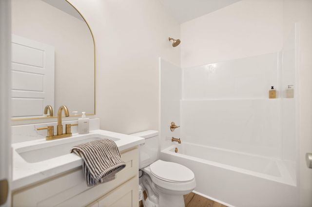 449 Pinehurst Way, Harrodsburg, KY 40330