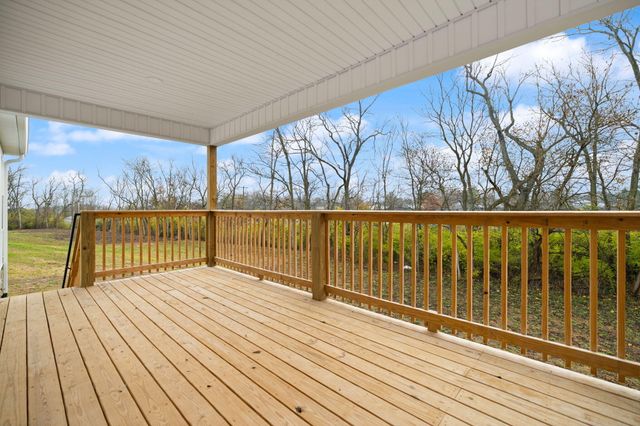 449 Pinehurst Way, Harrodsburg, KY 40330