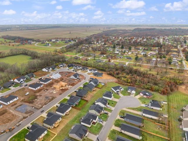 449 Pinehurst Way, Harrodsburg, KY 40330