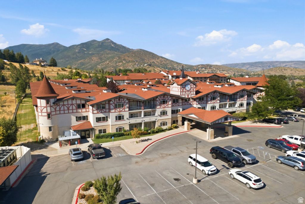 840 W W BIGLER LN #301, Midway, UT 84049 — exterior