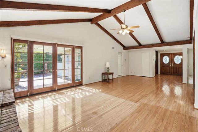 2037 S Capella Court, Costa Mesa, CA 92626