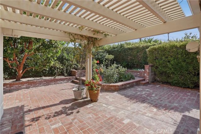2037 S Capella Court, Costa Mesa, CA 92626