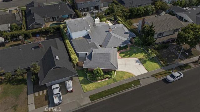 2037 S Capella Court, Costa Mesa, CA 92626