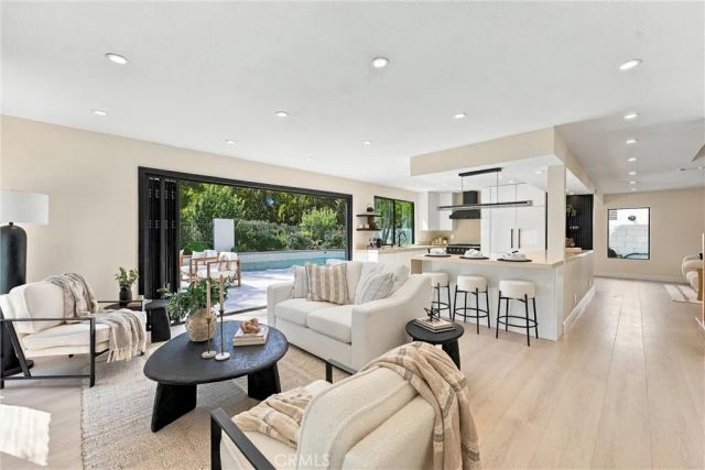 24396 Calle Pequeno, Lake Forest, CA 92630