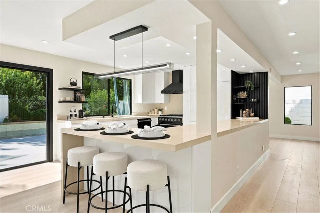24396 Calle Pequeno, Lake Forest, CA 92630