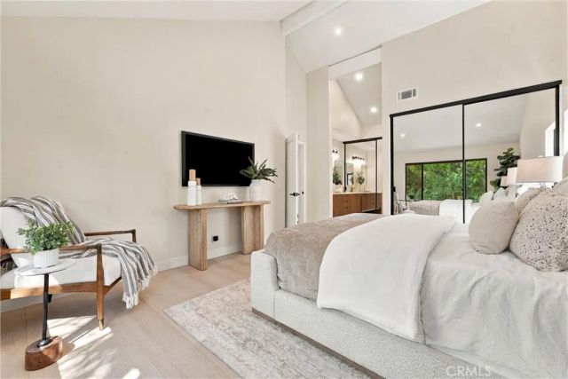 24396 Calle Pequeno, Lake Forest, CA 92630