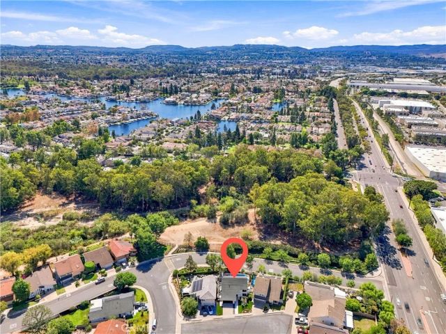 24396 Calle Pequeno, Lake Forest, CA 92630