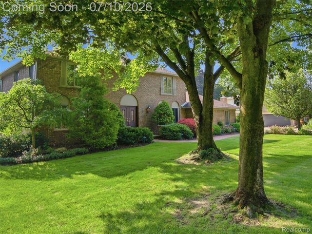 28854 Eton Glen, Farmington Hills, MI 48331