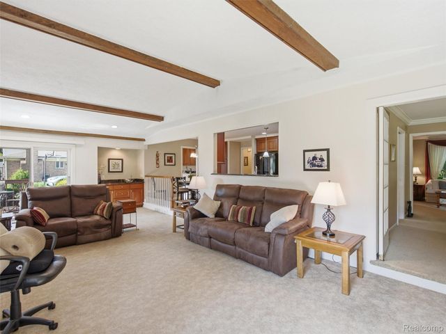 28854 Eton Glen, Farmington Hills, MI 48331