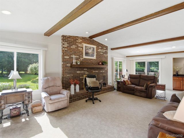 28854 Eton Glen, Farmington Hills, MI 48331