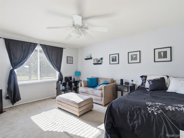 28854 Eton Glen, Farmington Hills, MI 48331