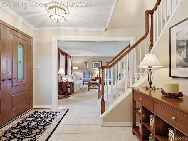 28854 Eton Glen, Farmington Hills, MI 48331