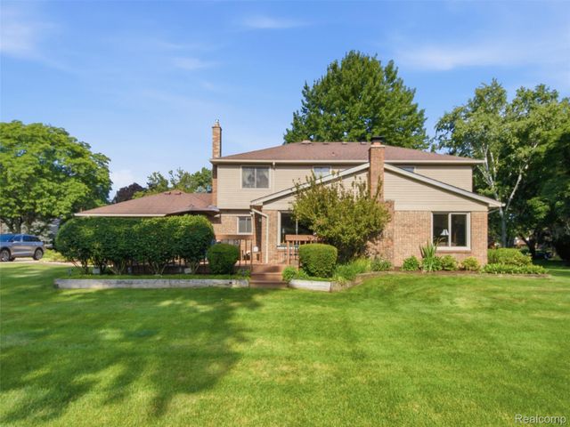 28854 Eton Glen, Farmington Hills, MI 48331