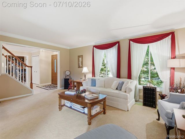 28854 Eton Glen, Farmington Hills, MI 48331