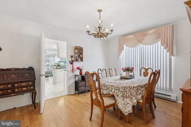 4 HARROGATE LA, Manchester, NJ 08759