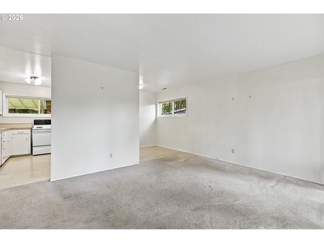 12508 Ne MULTNOMAH St, Portland, OR 97230