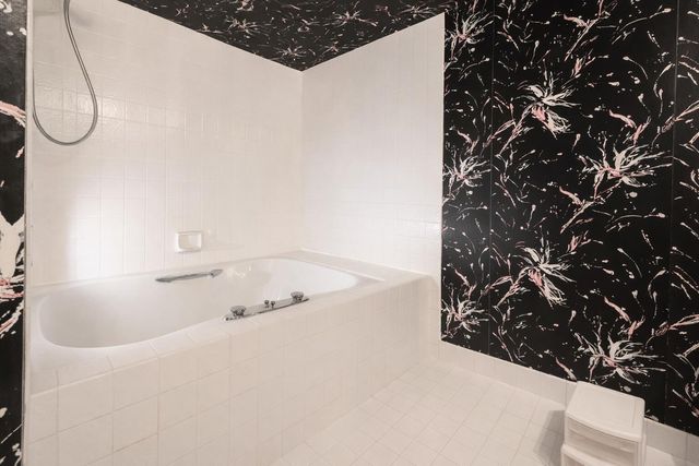 1155 Hillsboro Mile 502, Hillsboro Beach, FL 33062