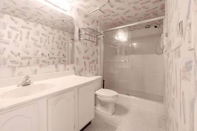 1155 Hillsboro Mile 502, Hillsboro Beach, FL 33062