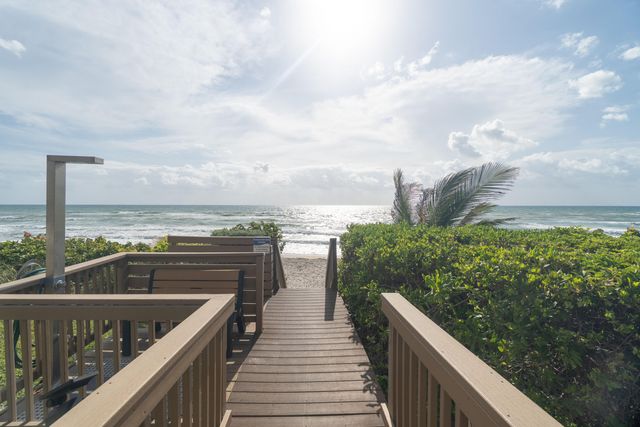 1155 Hillsboro Mile 502, Hillsboro Beach, FL 33062