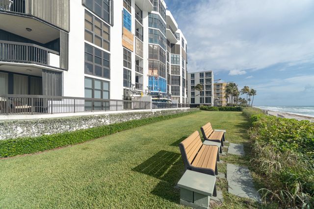 1155 Hillsboro Mile 502, Hillsboro Beach, FL 33062