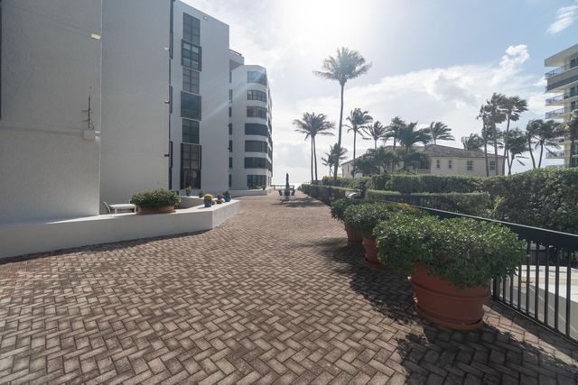 1155 Hillsboro Mile 502, Hillsboro Beach, FL 33062