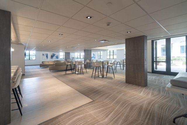 1155 Hillsboro Mile 502, Hillsboro Beach, FL 33062