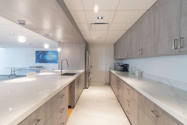 1155 Hillsboro Mile 502, Hillsboro Beach, FL 33062