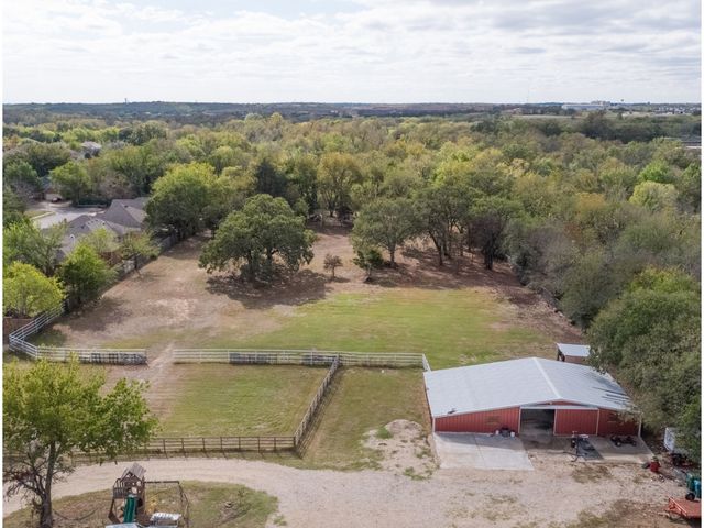 5094 E Mckinney Street, Denton, TX 76208