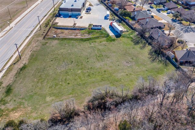 5094 E Mckinney Street, Denton, TX 76208
