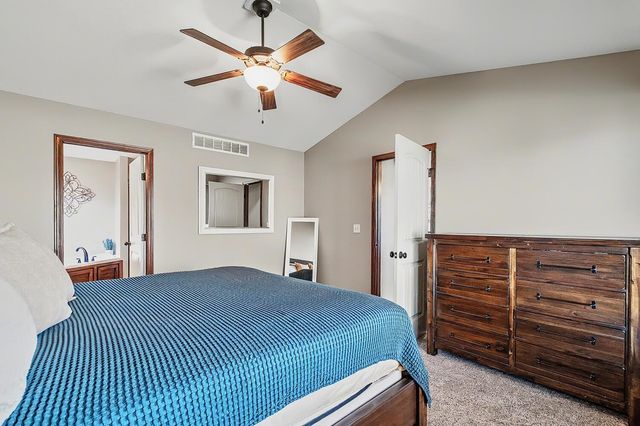 14214 W Willoughby Cir, Wichita, KS 67235