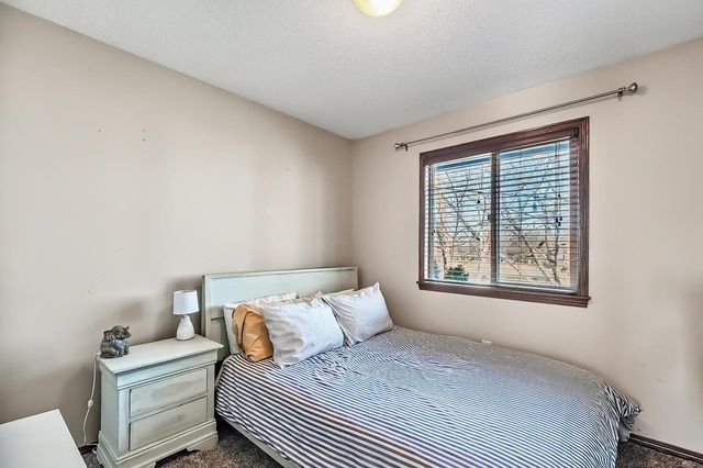 14214 W Willoughby Cir, Wichita, KS 67235