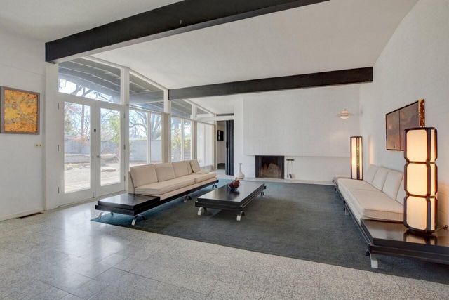 211 S Groveland Avenue, Medford, OR 97504