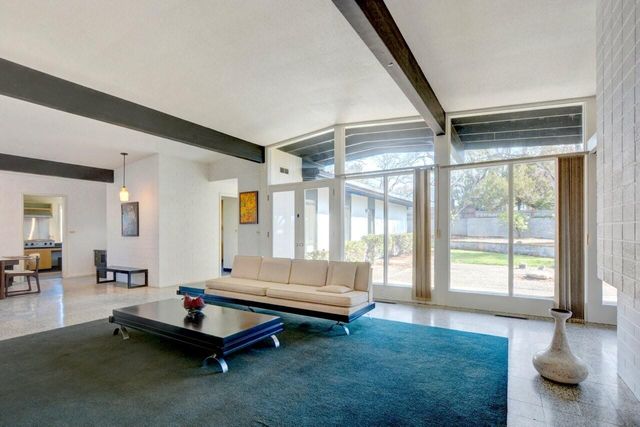 211 S Groveland Avenue, Medford, OR 97504