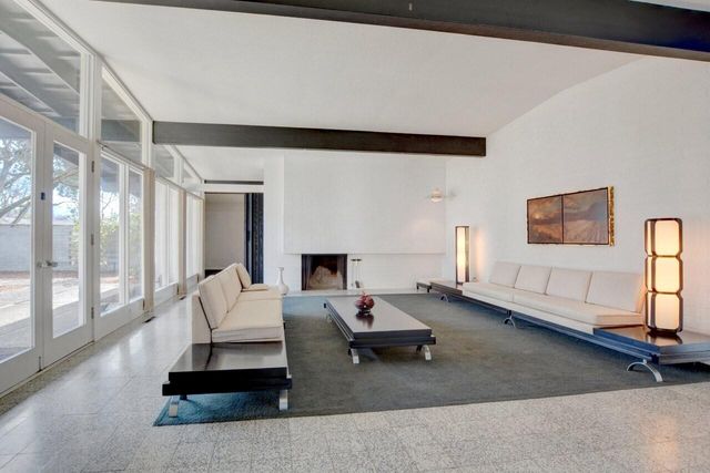 211 S Groveland Avenue, Medford, OR 97504