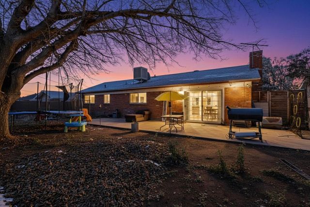 6912 Shoshone Road NE, Albuquerque, NM 87110