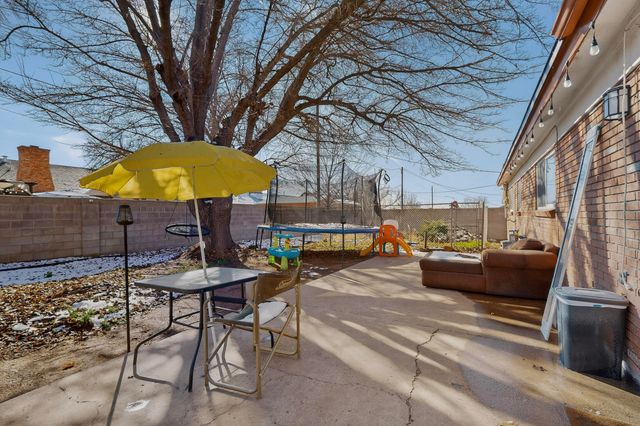 6912 Shoshone Road NE, Albuquerque, NM 87110