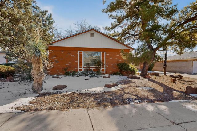 6912 Shoshone Road NE, Albuquerque, NM 87110