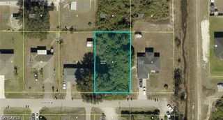 3102 12th ST W, Lehigh Acres, FL 33971