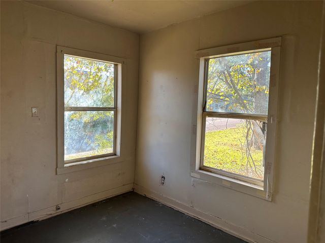 102 Hunt Street, Cleveland, TX 77327